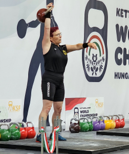 Christine Wanner erreichte mit einem erstklassigen Set im Snatch eine persönliche Bestleistung und errang die Silbermedaille.